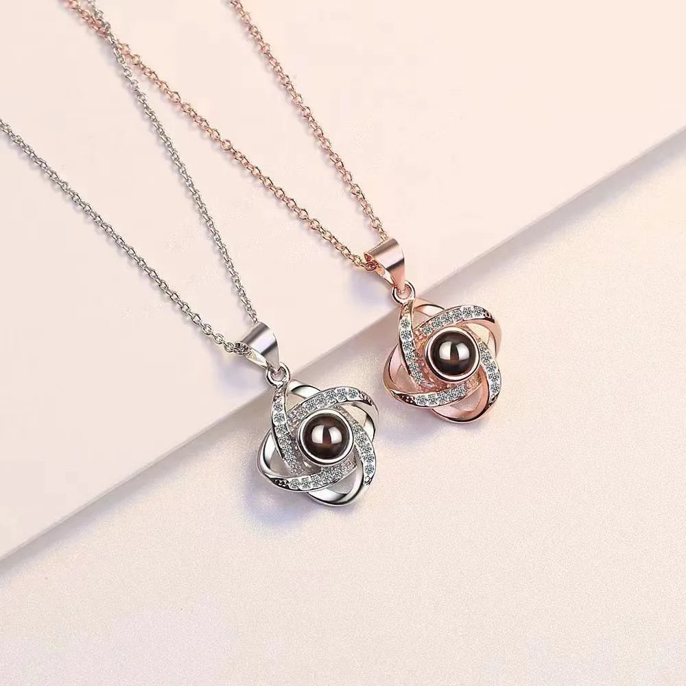 Personalized Photo Projection Clover Pendant Necklace Women Choker Necklace Jewelry Gift