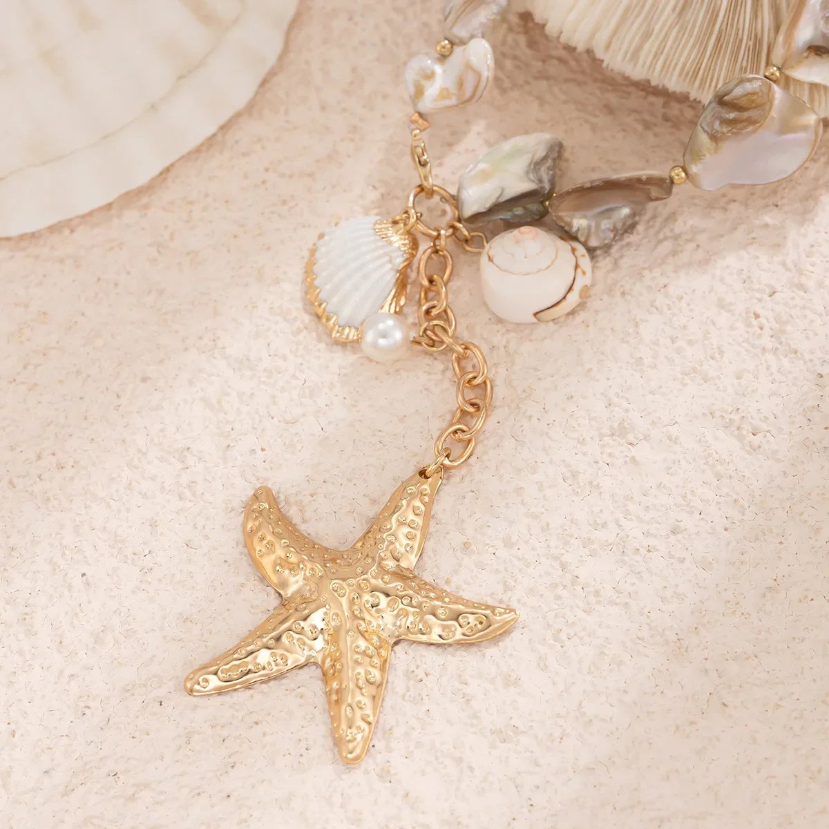 Retro Starfish White Shell Conch Pendant Necklace Women 2025 Simple Creative Colorful Stones Hand Woven Beach Jewelry Girls
