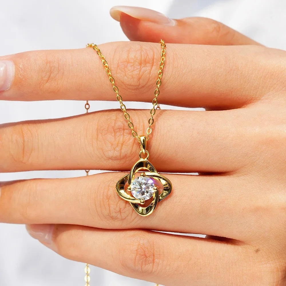 Luxury 100% Real 18k Gold Women's Moissanite Pendant Necklace