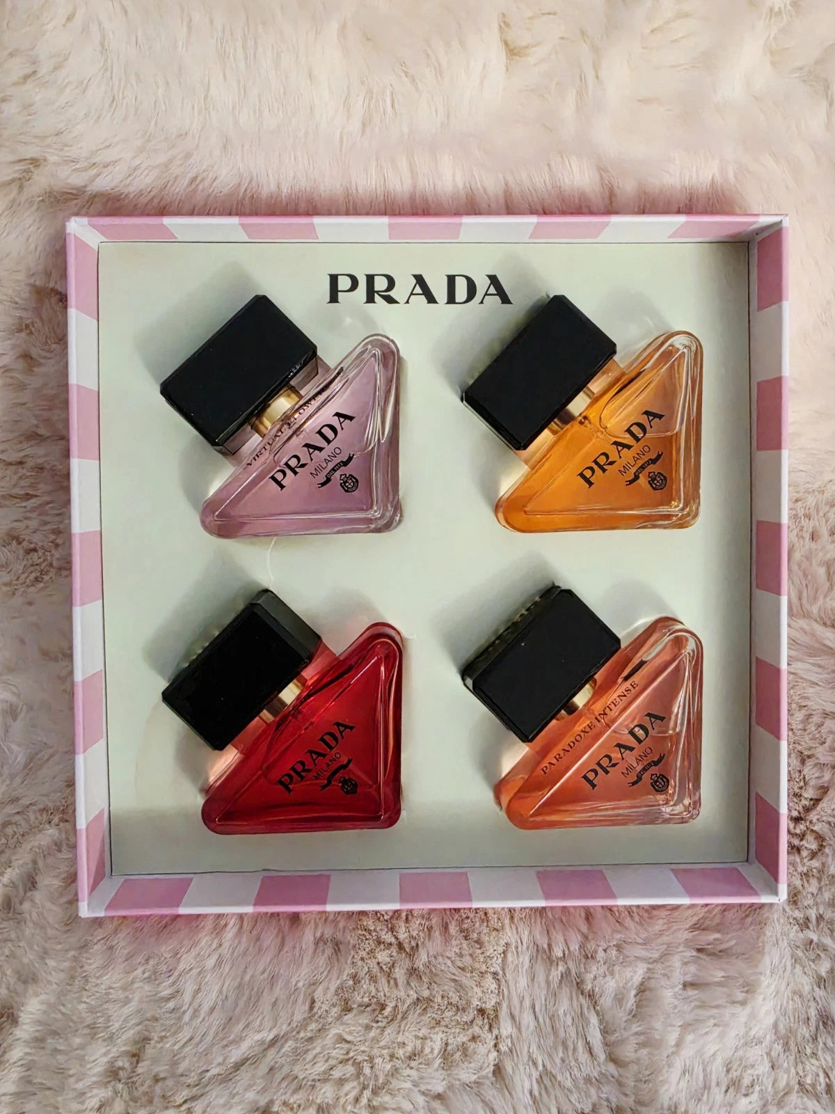 Prada Paradoxe Perfume Gift Set 4 × 30ml – Women's Floral Amber Fragrance