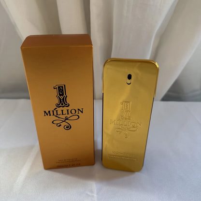 Paco Rabanne 1 Million Eau de Toilette Spray for Men – 100ml (3.4 oz)