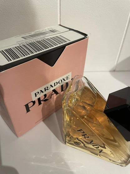 Prada Paradoxe Eau de Parfum Spray for Women – 90ml (3.0 oz), Refillable