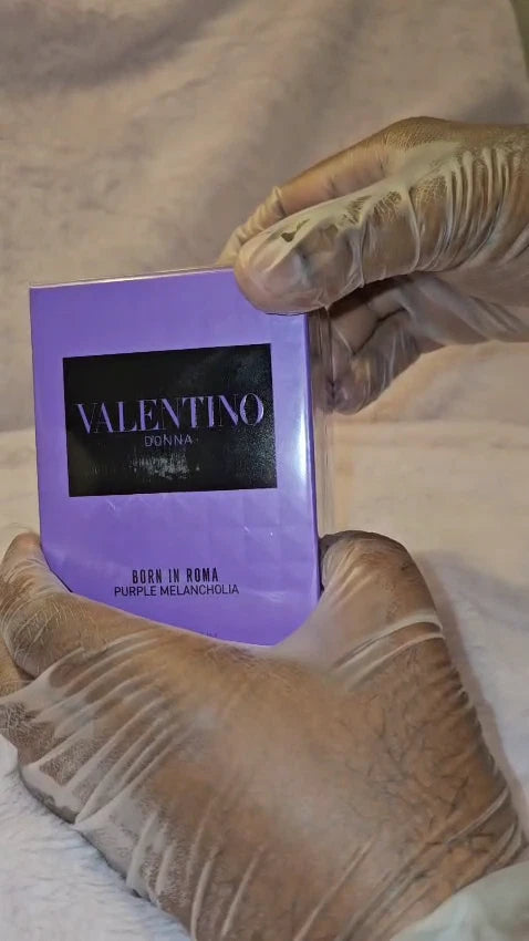 Valentino Born in Roma Donna Purple Melancholia Eau de Parfum 100ml – Plum, Osmanthus & Vanilla Perfume