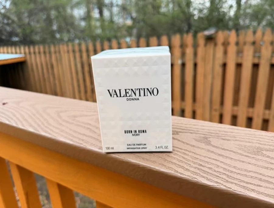 Valentino Donna Born in Roma Ivory Eau de Parfum 100ml for Women