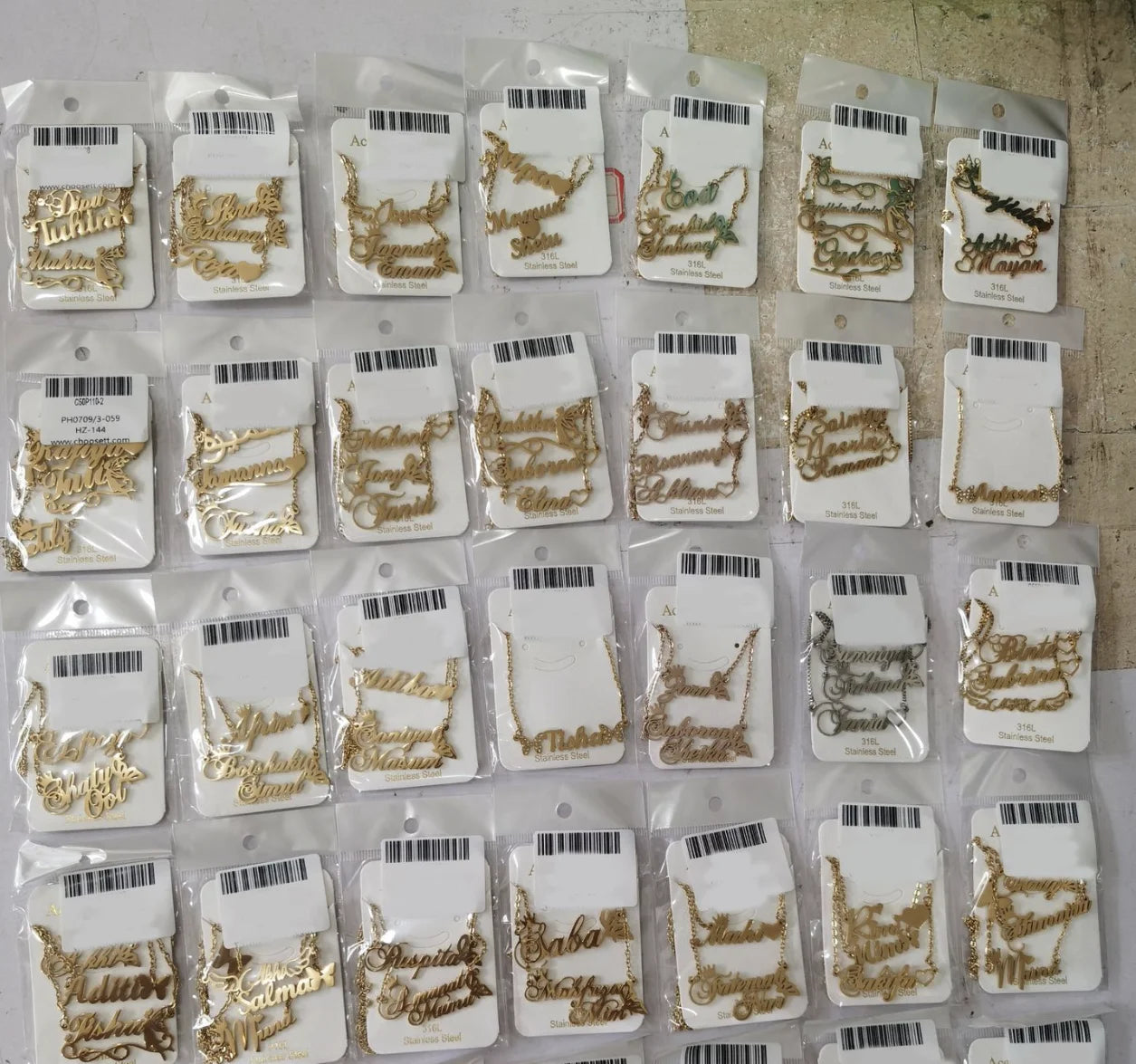2025 Custom fashion English 26 letters inlaid with zircon delicate gold DIY bracelet to wear accessories gifts