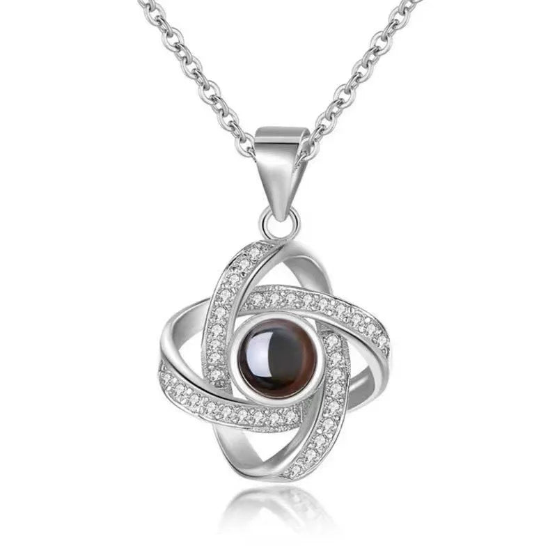 Personalized Photo Projection Clover Pendant Necklace Women Choker Necklace  Jewelry Gift