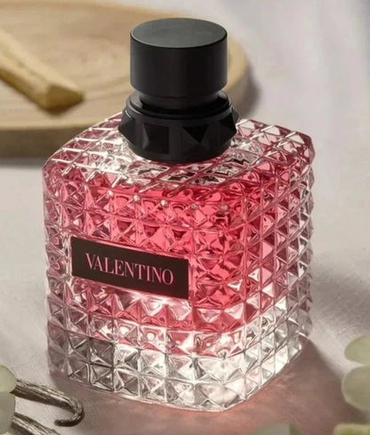 Valentino Donna Born in Roma Eau de Parfum for Women 100ml (3.4 fl oz) – Floral Fragrance Spray