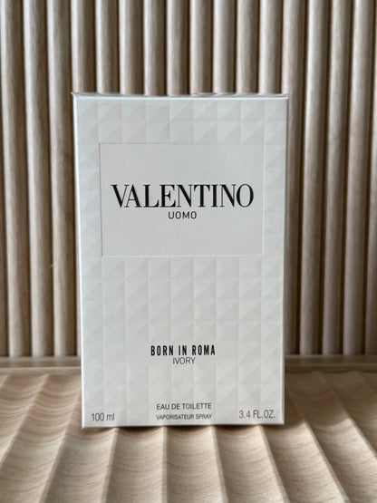 Valentino Uomo Born in Roma Ivory Eau de Toilette Spray for Men – 100ml / 3.4 oz