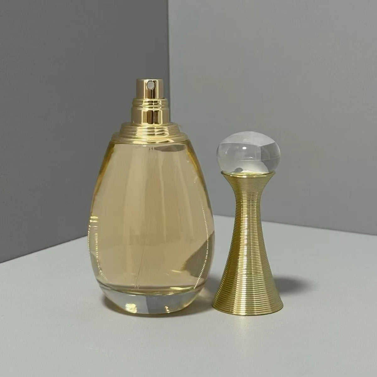 Dior J’adore Eau de Parfum for Women 100ml – Elegant Floral Fragrance